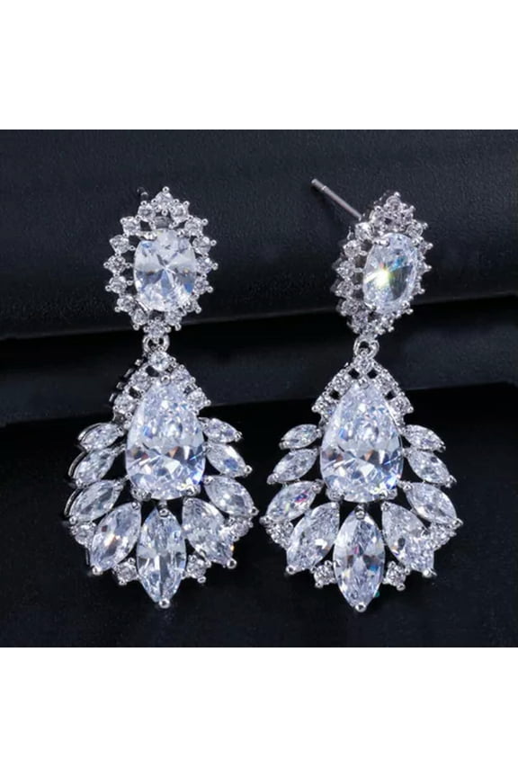 CWWZircon Elegant Chandelier CZ Big Bridal Dangle Drop Earring for Women Jewelry