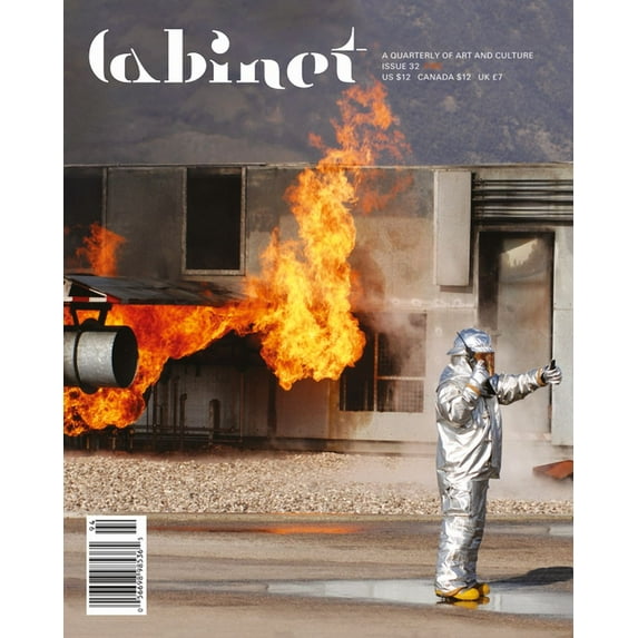 Cabinet Cabinet 32: Fire, Book 32, (Paperback)