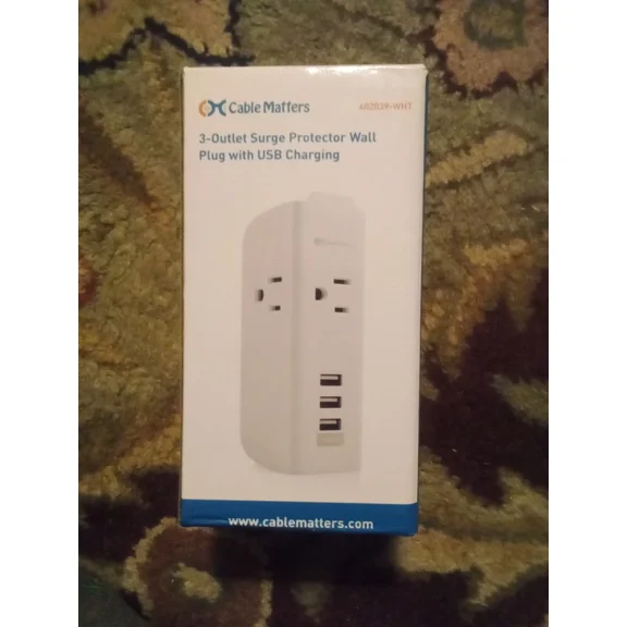 Cable Matters 3 Outlet Wall Mount Surge Protector 2.1A Dual Usb Charging In Box