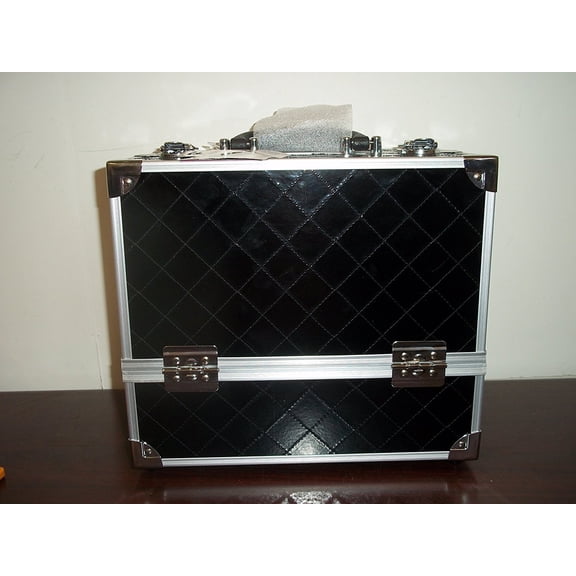 Caboodles Tres Chic Large Train Case (Black)