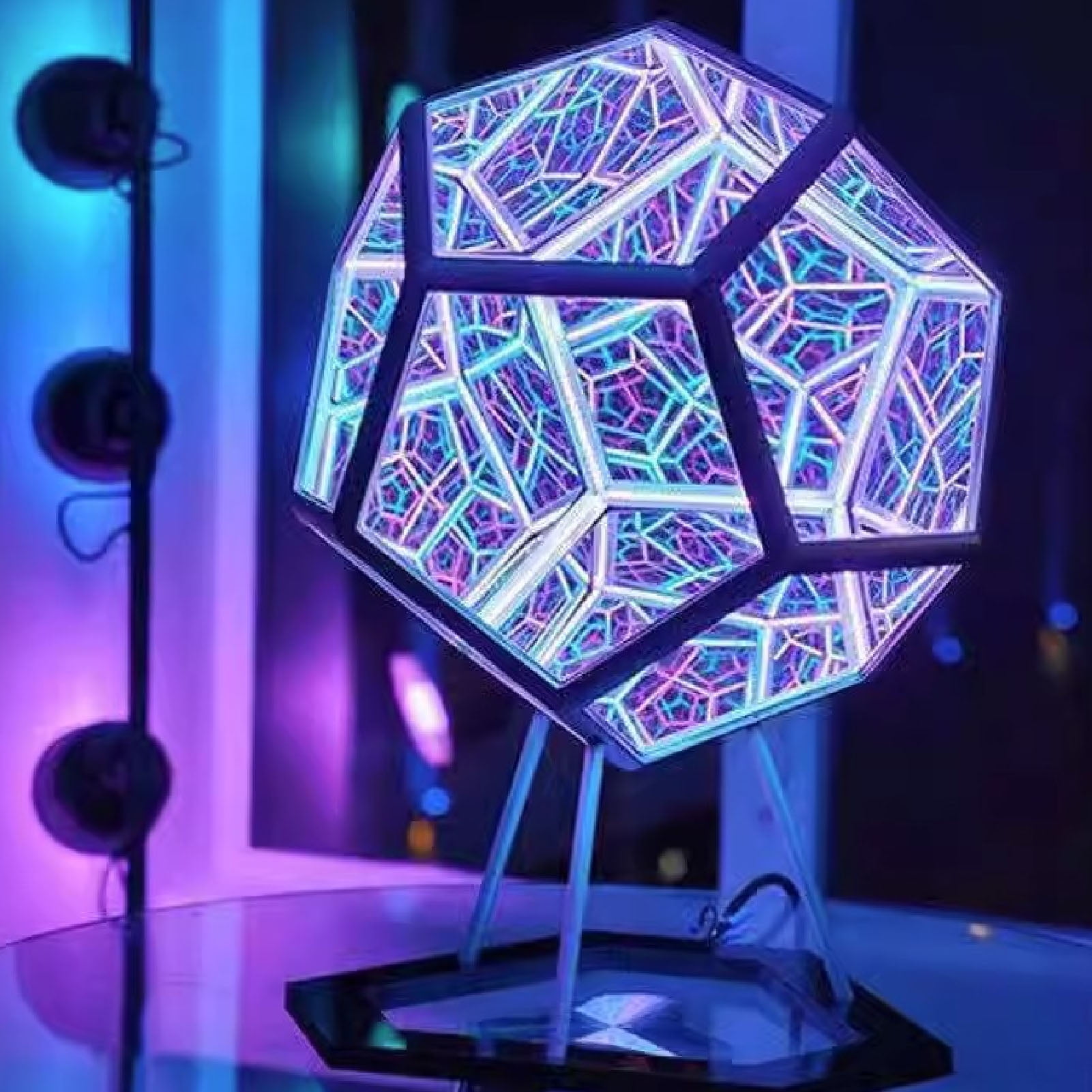 Cacagoo Dodecahedron Night Light Infinity Dodecahedron Color Art Light LED Night Light Lamp with Stand & Remote Control for Bedroom Living Room Bedside Party Bar Decor