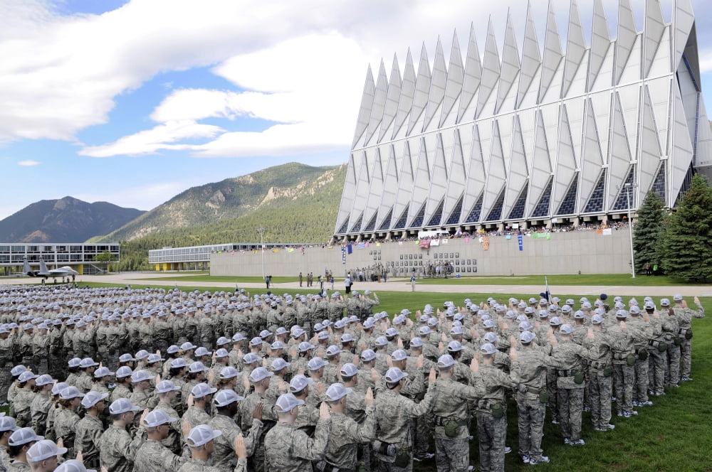Cadets recite the Oath of Allegiance Canvas Art - Stocktrek Images (34 x 23)