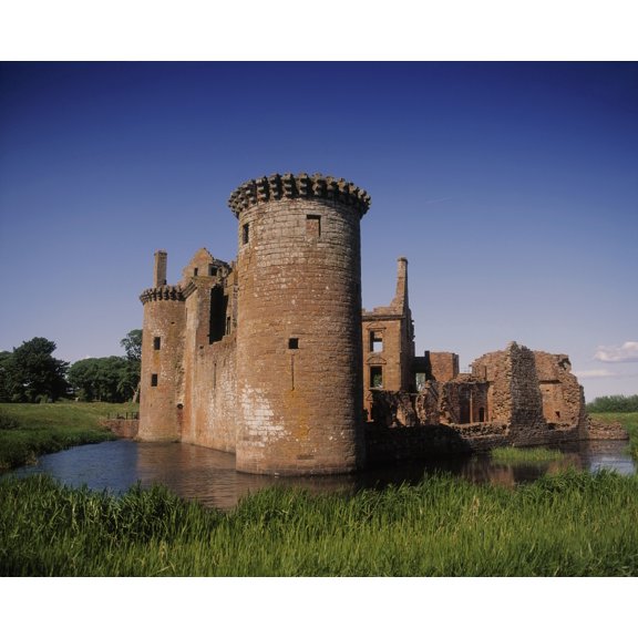 Caerlaverock Castle Dumfries Scotland 13Th Century Triangular Moated Castle Canvas Art - The Irish Image Collection Design Pics (15 x 12)