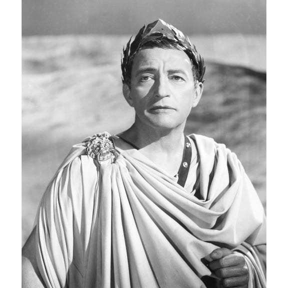 Caesar And Cleopatra Claude Rains As Julius Caesar 1945 Photo Print (16 x 20)