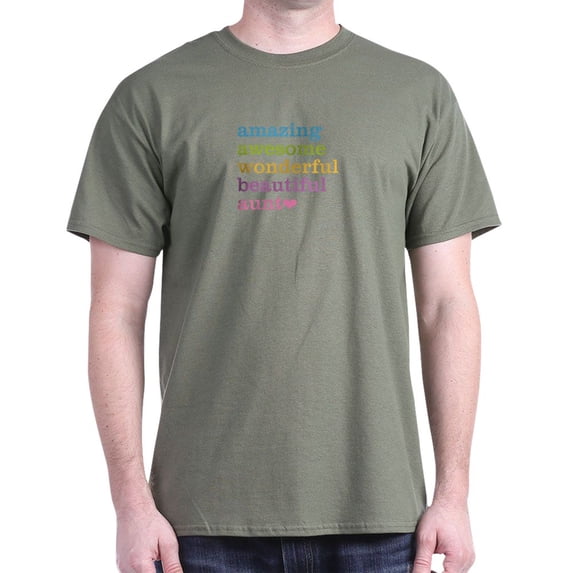 CafePress - Amazing Aunt Dark T Shirt - Men's Classic Graphic Cotton T-Shirt