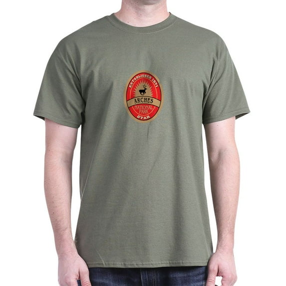 CafePress - Arches National Park Dark T Shirt - Men's Classic Graphic Cotton T-Shirt