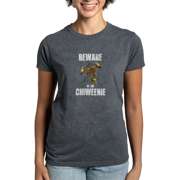 CafePress - Beware The Chiweenie Women's Dark T Shirt - Women's Traditional Fit Dark T-Shirt