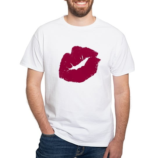 CafePress - Big Red Smooch T Shirt - Men's Classic Cotton T-Shirts