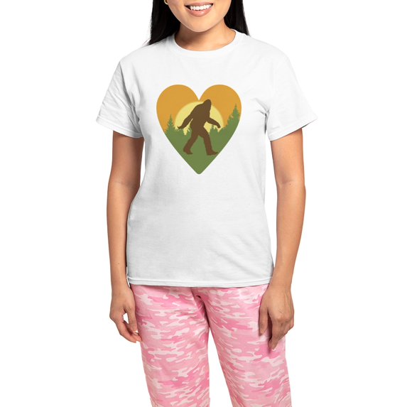 CafePress - Bigfoot Love Women's Light Pajamas - Women's Short Sleeve Print T-Shirt and Pants Light Cotton Pajama Set