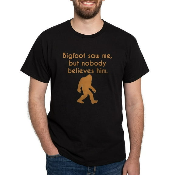 CafePress - Bigfoot Saw Me T Shirt - Men's Classic Graphic Cotton T-Shirt