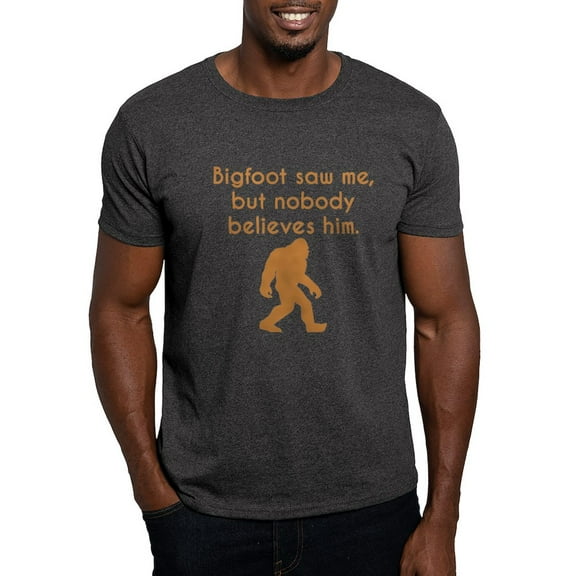 CafePress - Bigfoot Saw Me T Shirt - Men's Classic Graphic Cotton T-Shirt