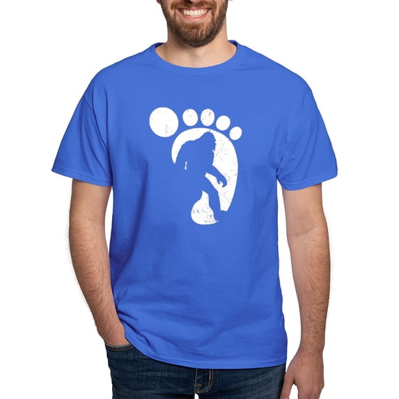 CafePress - Bigfoot T Shirt - Men's Classic Graphic Cotton T-Shirt