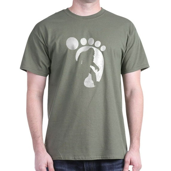 CafePress - Bigfoot T Shirt - Men's Classic Graphic Cotton T-Shirt