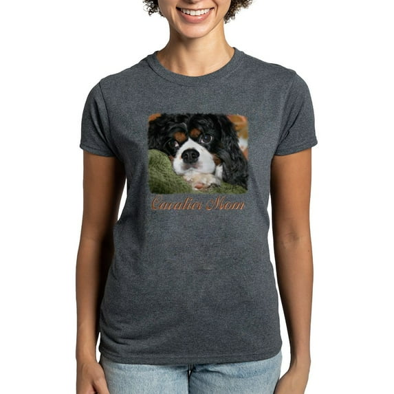 CafePress - Cavalier Mom Women's Dark T Shirt - Women's Traditional Fit Dark T-Shirt