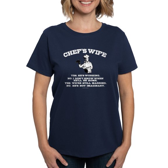 CafePress - Chef's Wife T Shirt - Women's Traditional Fit Dark T-Shirt