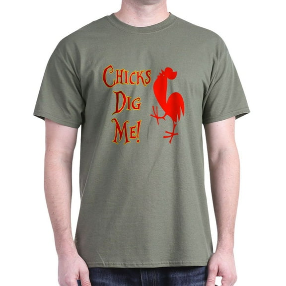 CafePress - Chicks Dig Me Dark T Shirt - Men's Classic Graphic Cotton T-Shirt