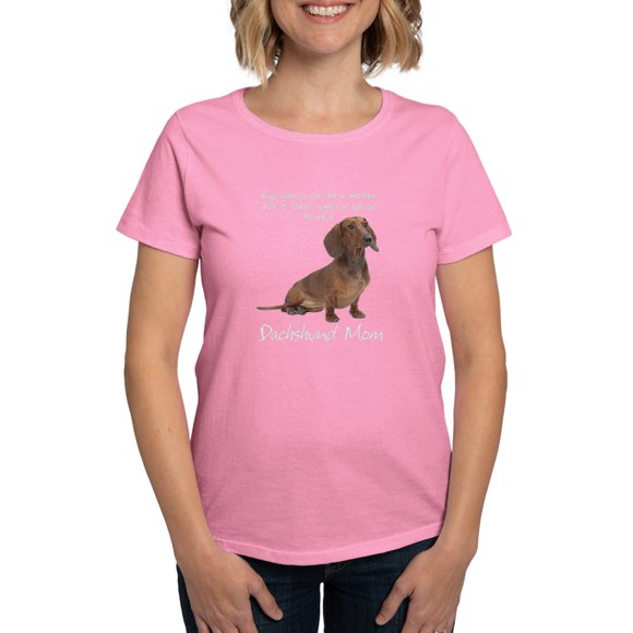 - Dachshund Mom T Shirt - Women's Traditional Fit Dark T-Shirt
