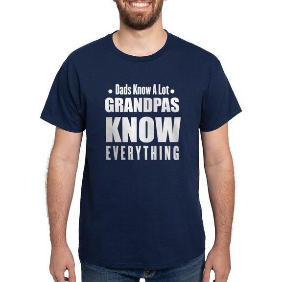 CafePress - Dads Know A Lot Grandpas Know Everything Men's Value T Shirt - Men's Classic Graphic Cotton T-Shirt