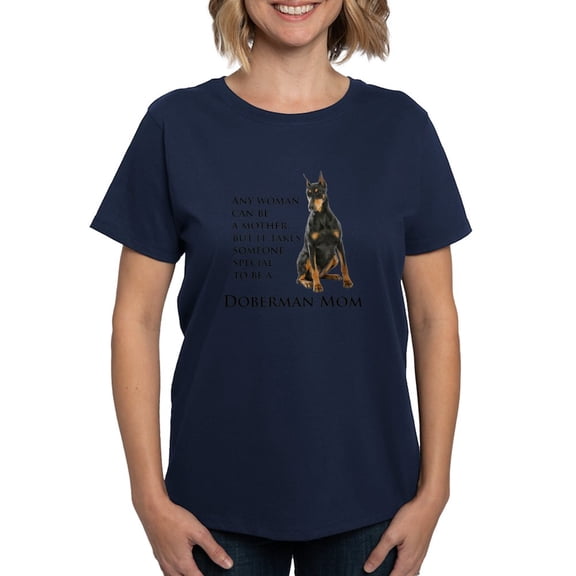 CafePress - Doberman Mom T Shirt - Women's Traditional Fit Dark T-Shirt