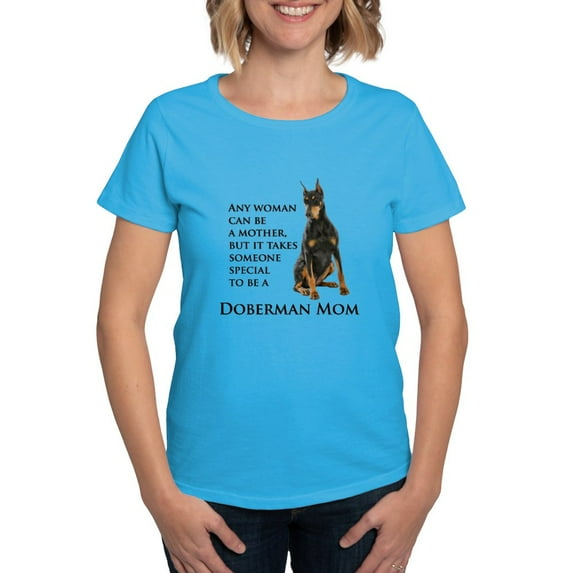 CafePress - Doberman Mom T Shirt - Women's Traditional Fit Dark T-Shirt