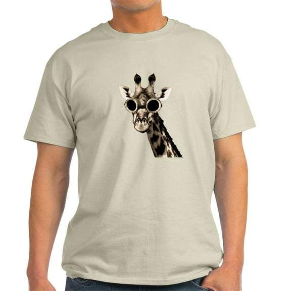 CafePress - Giraffe With Steampunk Sunglasses Goggles T Shirt - Men's Classic Graphic T-Shirt