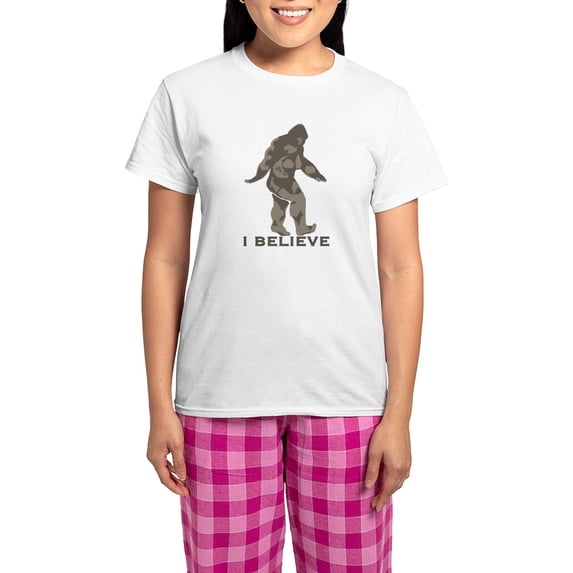 CafePress - I Believe In The Bigfoot Women's Light Pajamas - Women's Short Sleeve Print T-Shirt and Pants Light Cotton Pajama Set