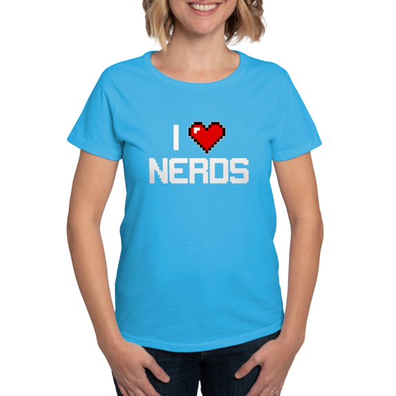 CafePress - I Heart Nerds Women's Classic T Shirt - Women's Traditional Fit Dark T-Shirt