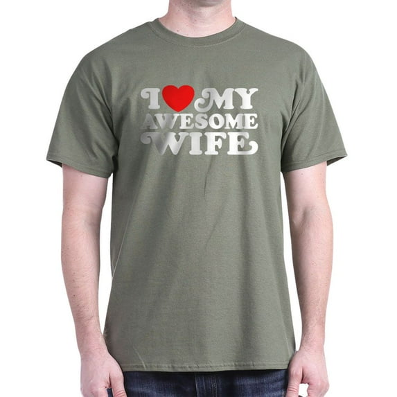 CafePress - I Love My Awesome Wife Dark T Shirt - Men's Classic Graphic Cotton T-Shirt
