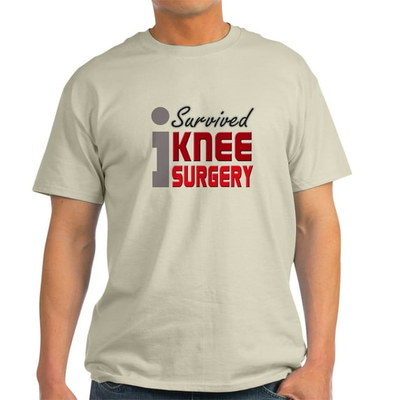 CafePress - I Survived Knee Surgery Light T Shirt - Men's Classic Graphic T-Shirt