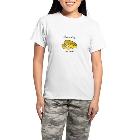 CafePress - Im Getting Married Women's Light Pajamas - Women's Short Sleeve Print T-Shirt and Pants Light Cotton Pajama Set