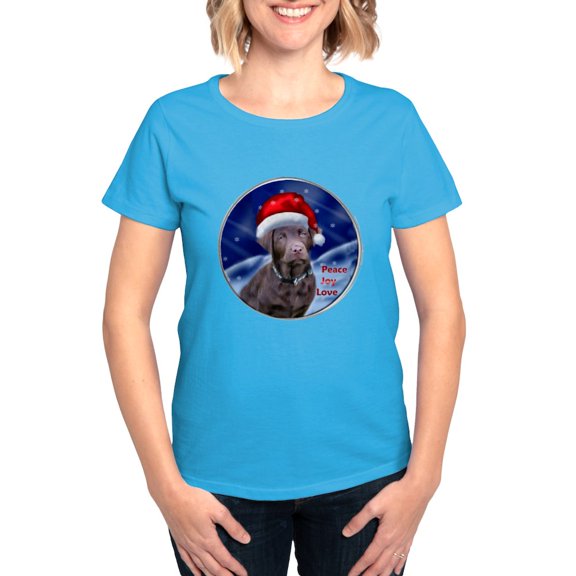 CafePress - Labrador Retriever Christm Women's Classic T Shirt - Women's Traditional Fit Dark T-Shirt