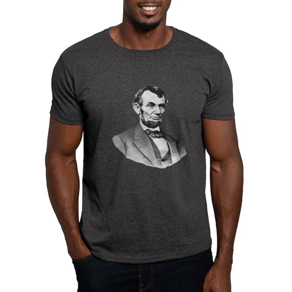 CafePress - Lincoln T Shirt - Men's Classic Graphic Cotton T-Shirt