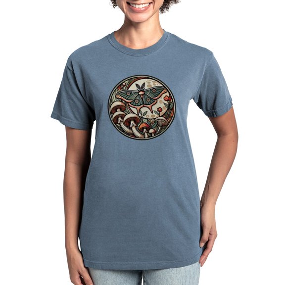 CafePress - Luna Cottagecore Women's Comfort Colors® T Shirt - Womens Comfort Colors® Shirt