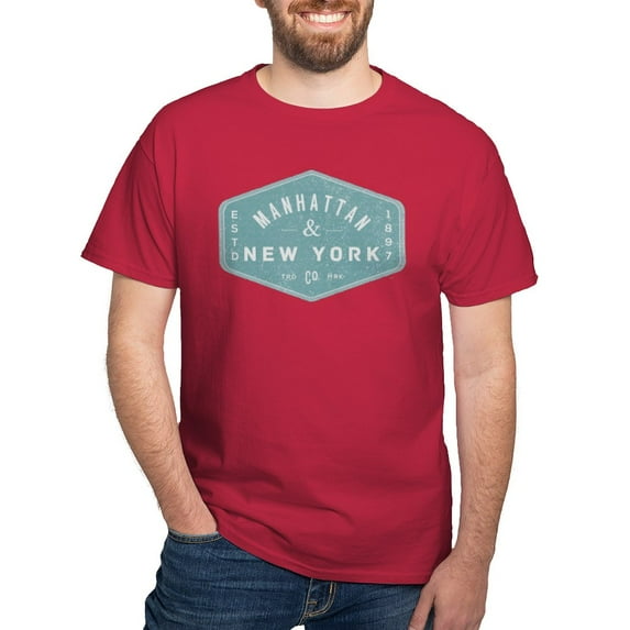 CafePress - Manhattan New York City Vintage Logo Light T Shirt - Men's Classic Graphic Cotton T-Shirt