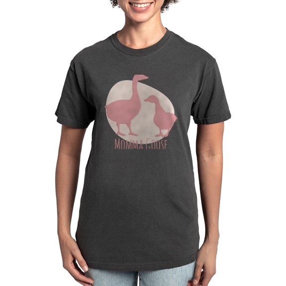 CafePress - Momma Goose T Shirt - Womens Comfort Colors® Shirt