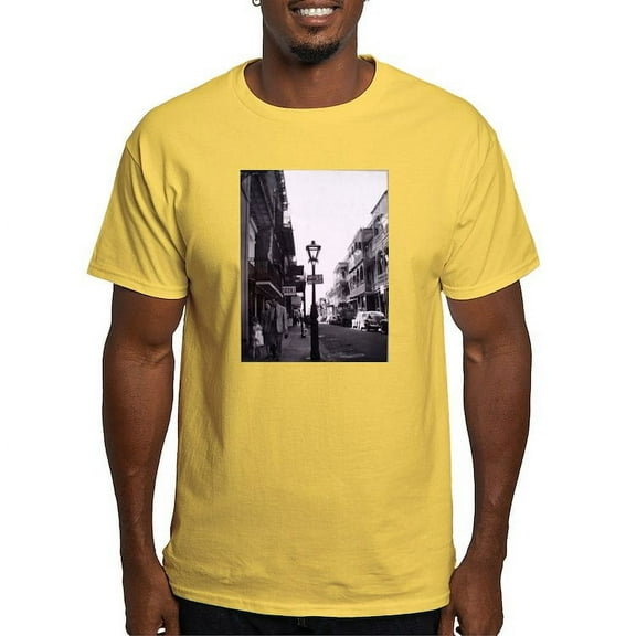 CafePress - New Orleans Light T Shirt - Men's Classic Graphic T-Shirt