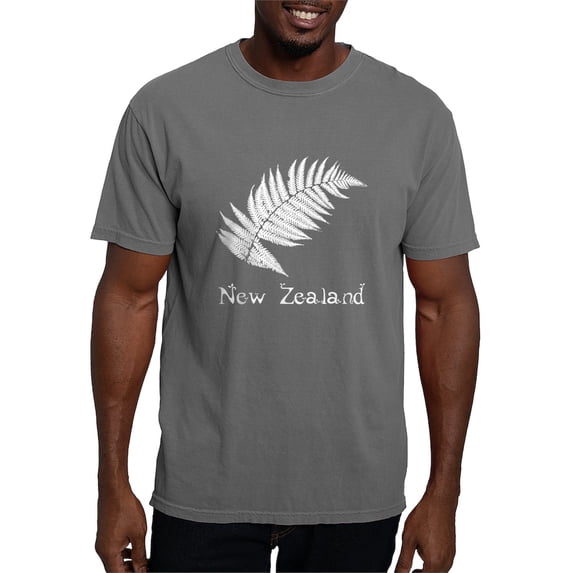 CafePress - New Zealand Leaves Women's Dark T Shirt - Mens Comfort Colors Shirt