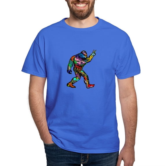 CafePress - PEACE UP T Shirt - Men's Classic Graphic Cotton T-Shirt