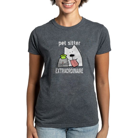 CafePress - Pet Sitter Extraordinaire Women's Dark T Shirt - Women's Traditional Fit Dark T-Shirt