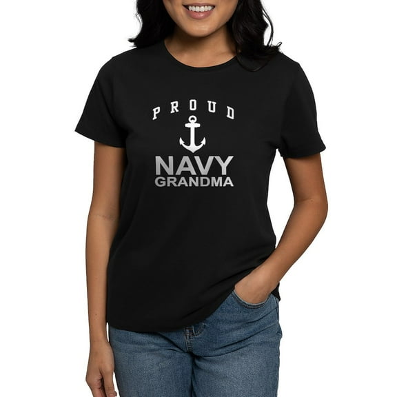CafePress - Proud Navy Grandma Women's Dark T Shirt - Women's Traditional Fit Dark T-Shirt