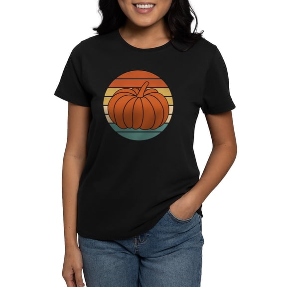 CafePress - Pumpkin Halloween Retro T Shirt - Women's Traditional Fit Dark T-Shirt