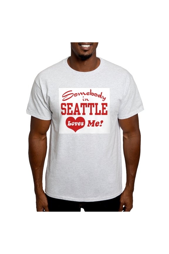 - Somebody In Seattle Loves Me Light T Shirt - Men's Classic Graphic T-Shirt
