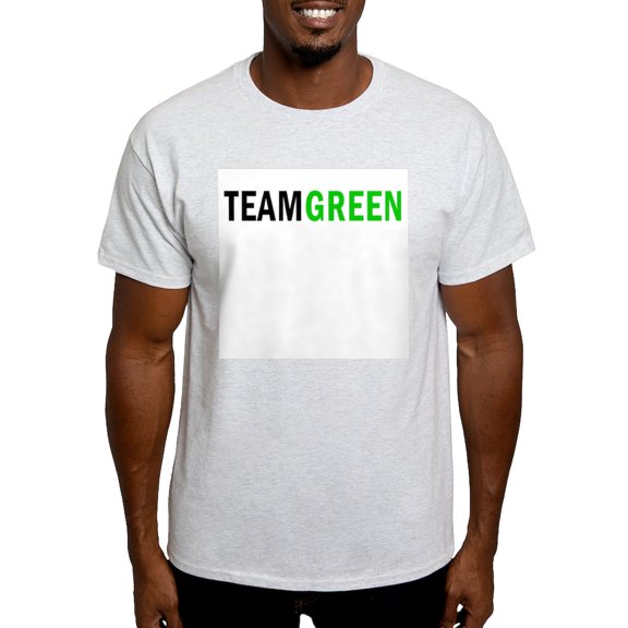 CafePress - Team Green Light T Shirt - Men's Classic Graphic T-Shirt