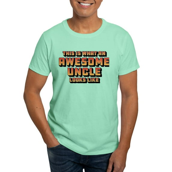 CafePress - This Is What An Awesome Uncle Looks L Dark T Shirt - Men's Classic Graphic Cotton T-Shirt