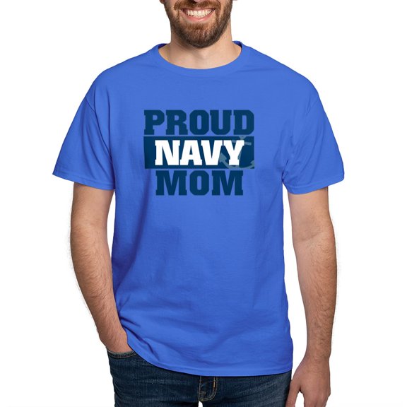 CafePress - US Navy Proud Navy Mom Dark T Shirt - Men's Classic Graphic Cotton T-Shirt