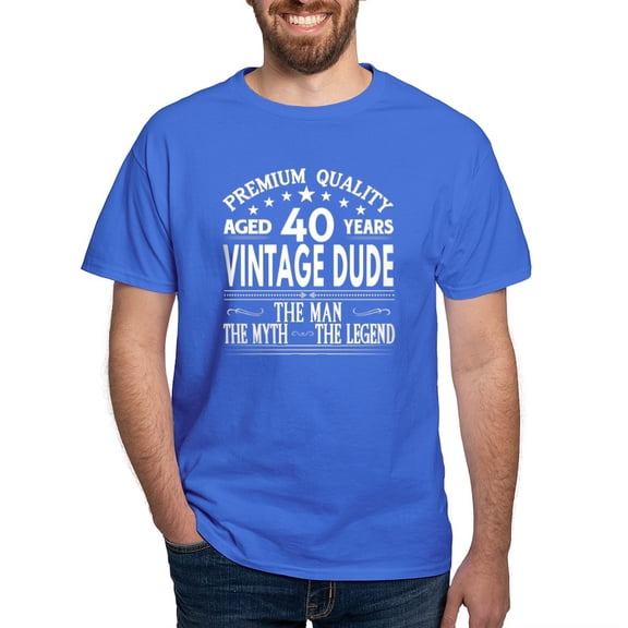 CafePress - VINTAGE DUDE AGED 40 YEARS T Shirt - Men's Classic Graphic Cotton T-Shirt
