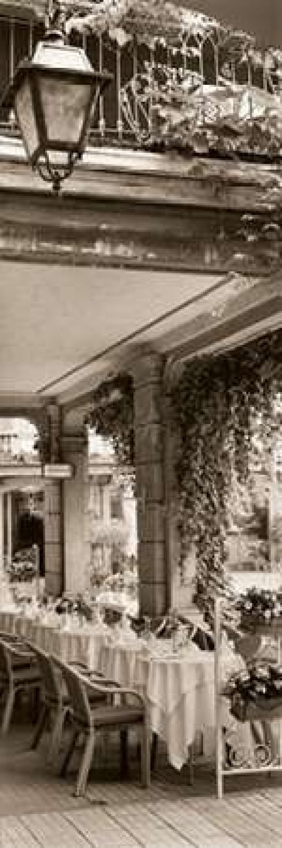 Caffe Bellagio Canvas Art - Alan Blaustein (8 x 24)