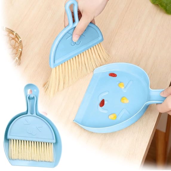 Cage Cleaner for Guinea Pigs, Hamsters, Chinchillas, Rabbits, Reptiles, Hedgehogs and Other Small Animals - Mini Dustpan and Brush Set Cleaning Tool for Animal Waste (1 Pack)