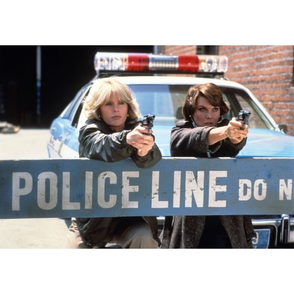 Cagney & Lacey, Sharon Gless, Tyne Daly, 1982-1988. Poster Print (16 x 20)
