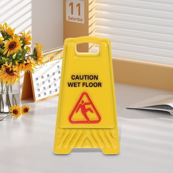 Cagogo Miniature Caution Wet Floor Sign, 5-Piece Small Slip Warning Signs for Home Desktop Office, Alloy Decorative Mini Safety Signage for Bathroom Kitchen Indoor Outdoor